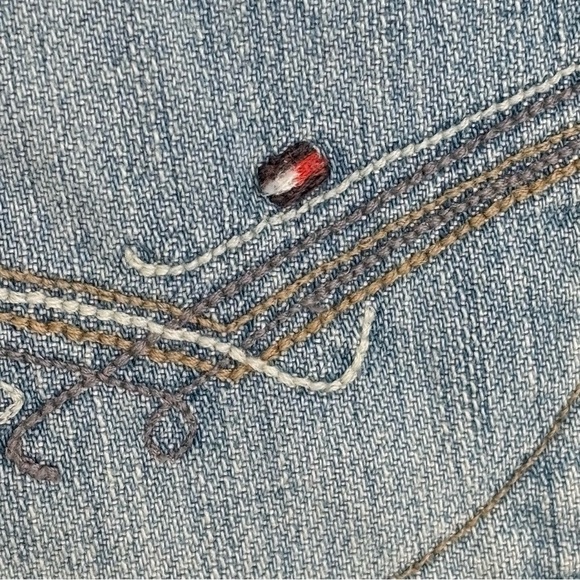 Tommy Hilfiger Light Wash Denim Cropped Jeans Factory Thigh Fade Flag Logo Sz. 8 - Picture 10 of 12